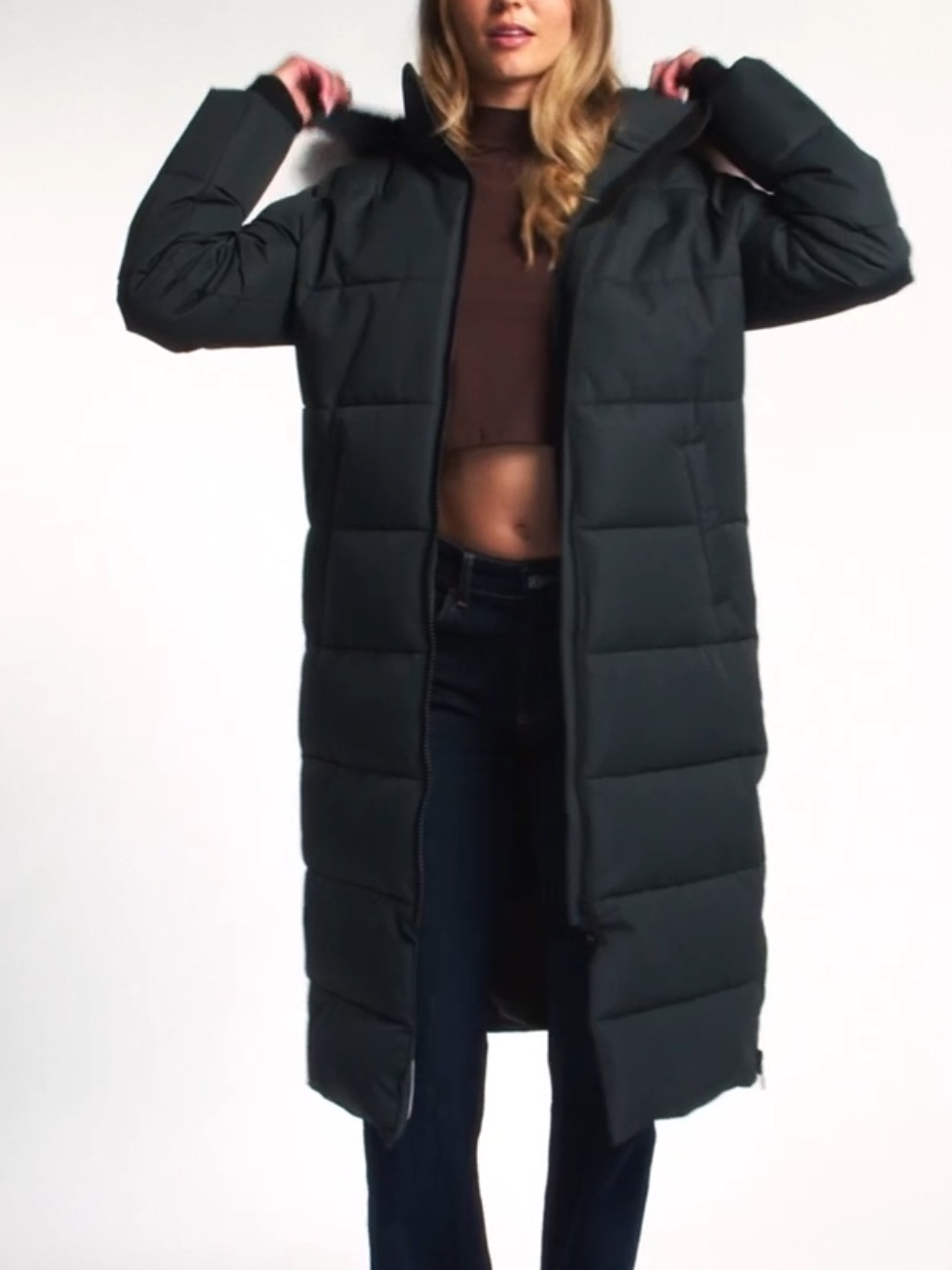 Noize Heavy Duty, Long Length Parka Slate With Hood Size Small New With Tags